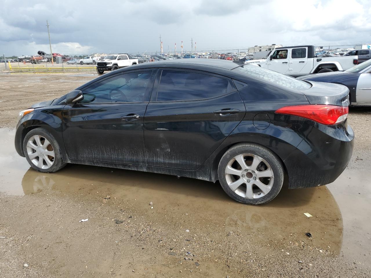 Lot #2842858666 2013 HYUNDAI ELANTRA GL