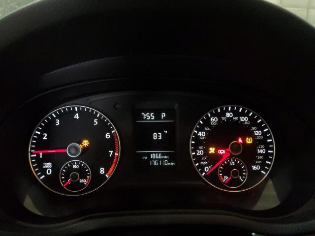 2015 VOLKSWAGEN PASSAT S - 1VWAS7A32FC097531