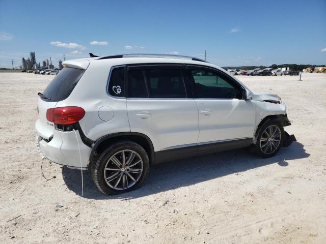 2015 VOLKSWAGEN TIGUAN S - WVGAV7AX6FW556406
