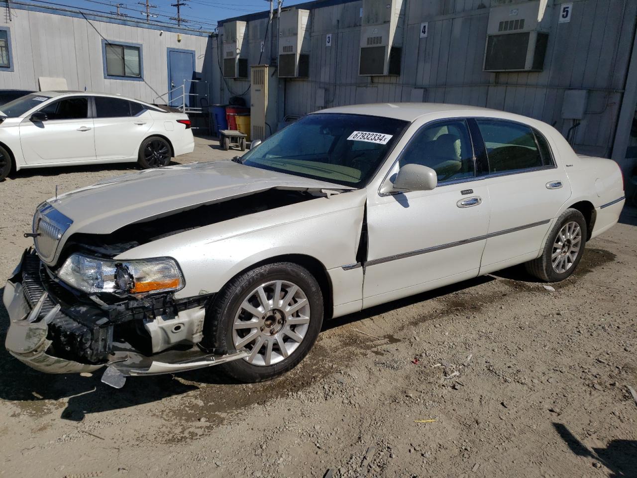 Lincoln Town Car 2006 Signature