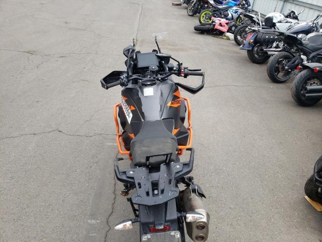 2022 KTM 1290 SUPER - VBKV79406NM958512