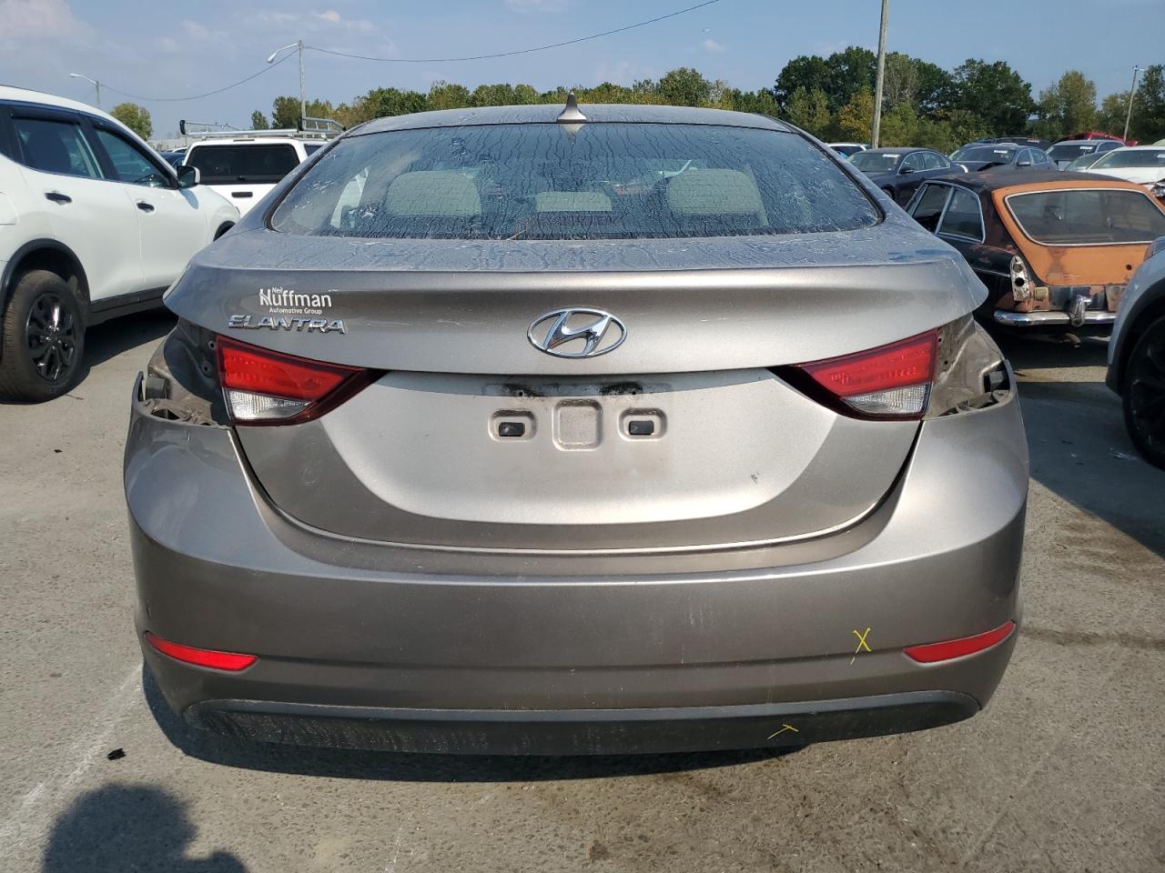 Lot #2935972865 2014 HYUNDAI ELANTRA SE