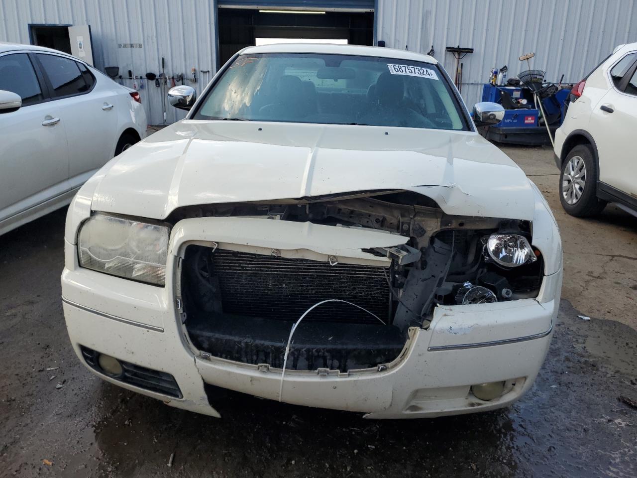 Lot #3026005970 2010 CHRYSLER 300 TOURIN