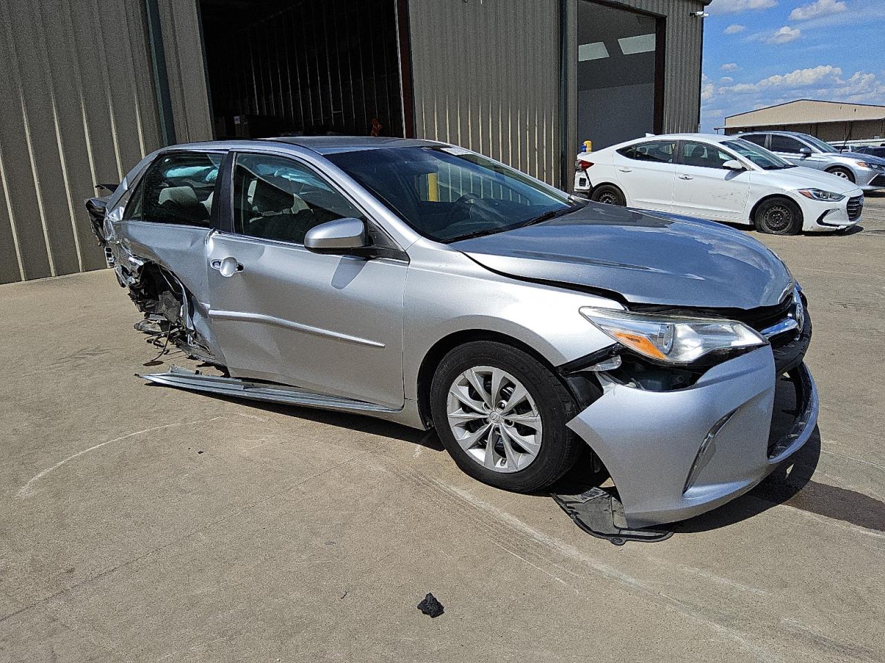 Lot #2928706874 2017 TOYOTA CAMRY LE