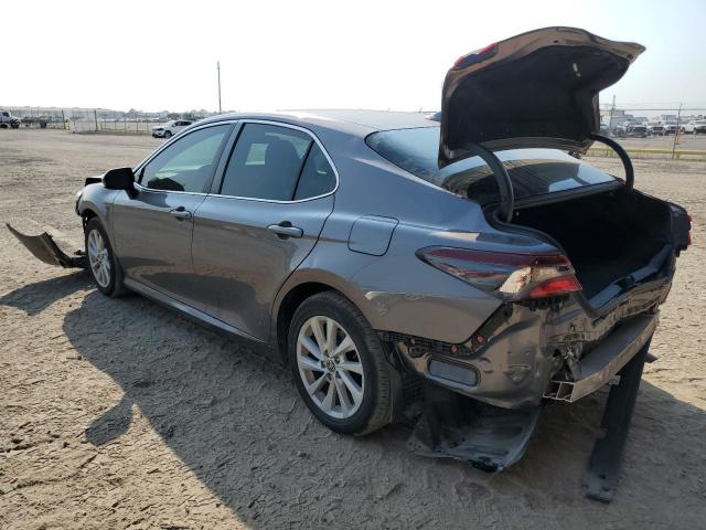 VIN 4T1C11AKXNU631401 2022 Toyota Camry, LE no.2