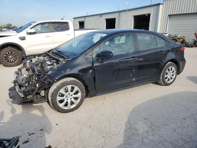 VIN 5YFEPMAE4NP320308 2022 Toyota Corolla, LE no.1