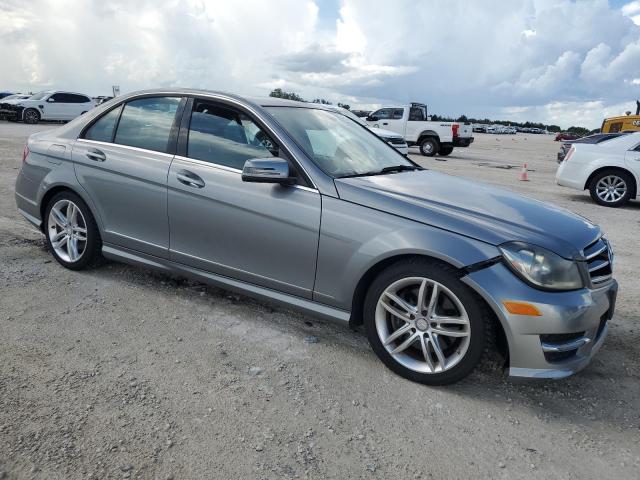 VIN WDDGF8AB6EA954111 2014 Mercedes-Benz C-Class, 3... no.4