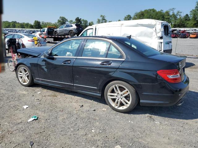 VIN WDDGF8AB5DR275091 2013 Mercedes-Benz C-Class, 3... no.2