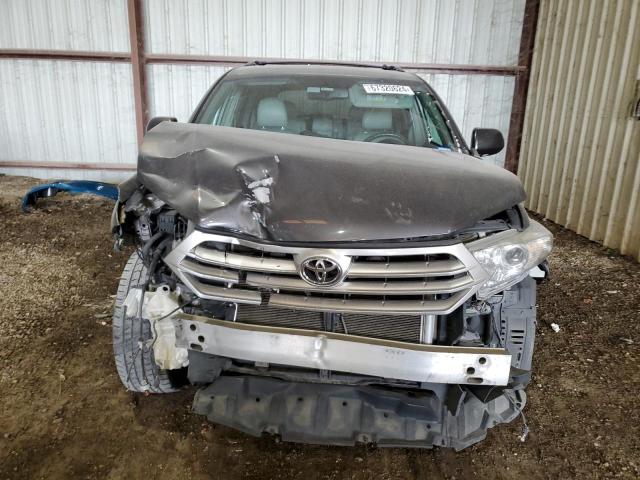 VIN 5TDYK3EH7DS123570 2013 Toyota Highlander, Limited no.5