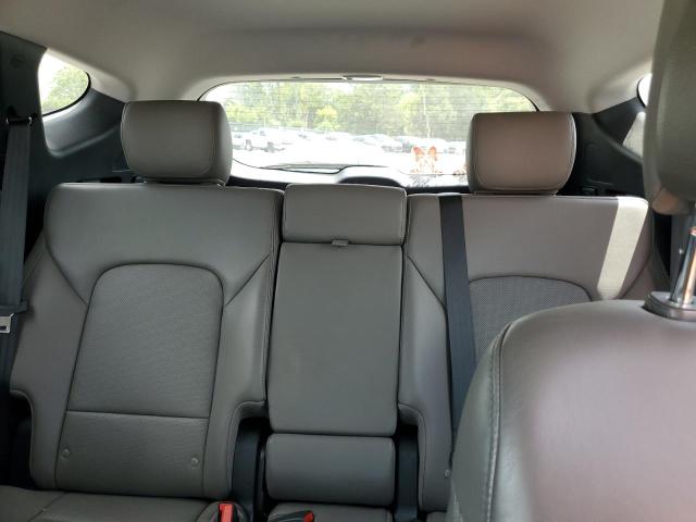 2018 HYUNDAI SANTA FE S - 5XYZU3LB5JG549005