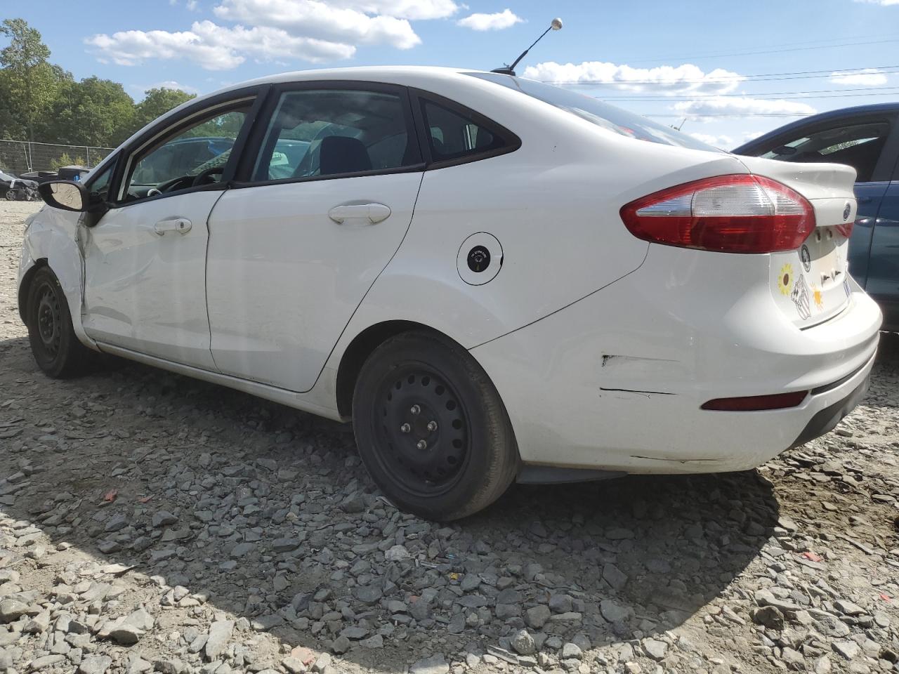 Lot #2921498854 2015 FORD FIESTA S