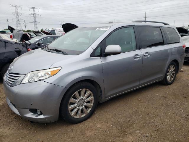 TOYOTA SIENNA XLE