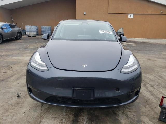 2022 TESLA MODEL Y - 7SAYGAEE8NF570025