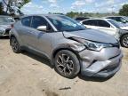 TOYOTA C-HR XLE снимка