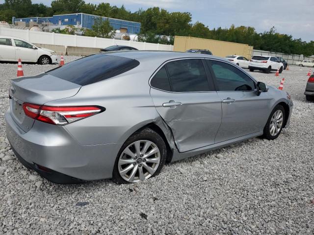 VIN 4T1B11HKXJU513795 2018 Toyota Camry, L no.3