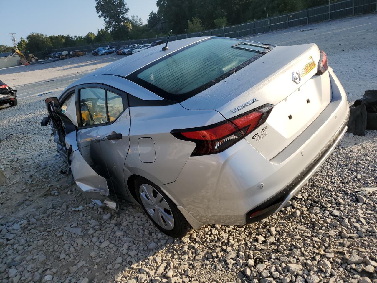 Lot #2974791089 2021 NISSAN VERSA S