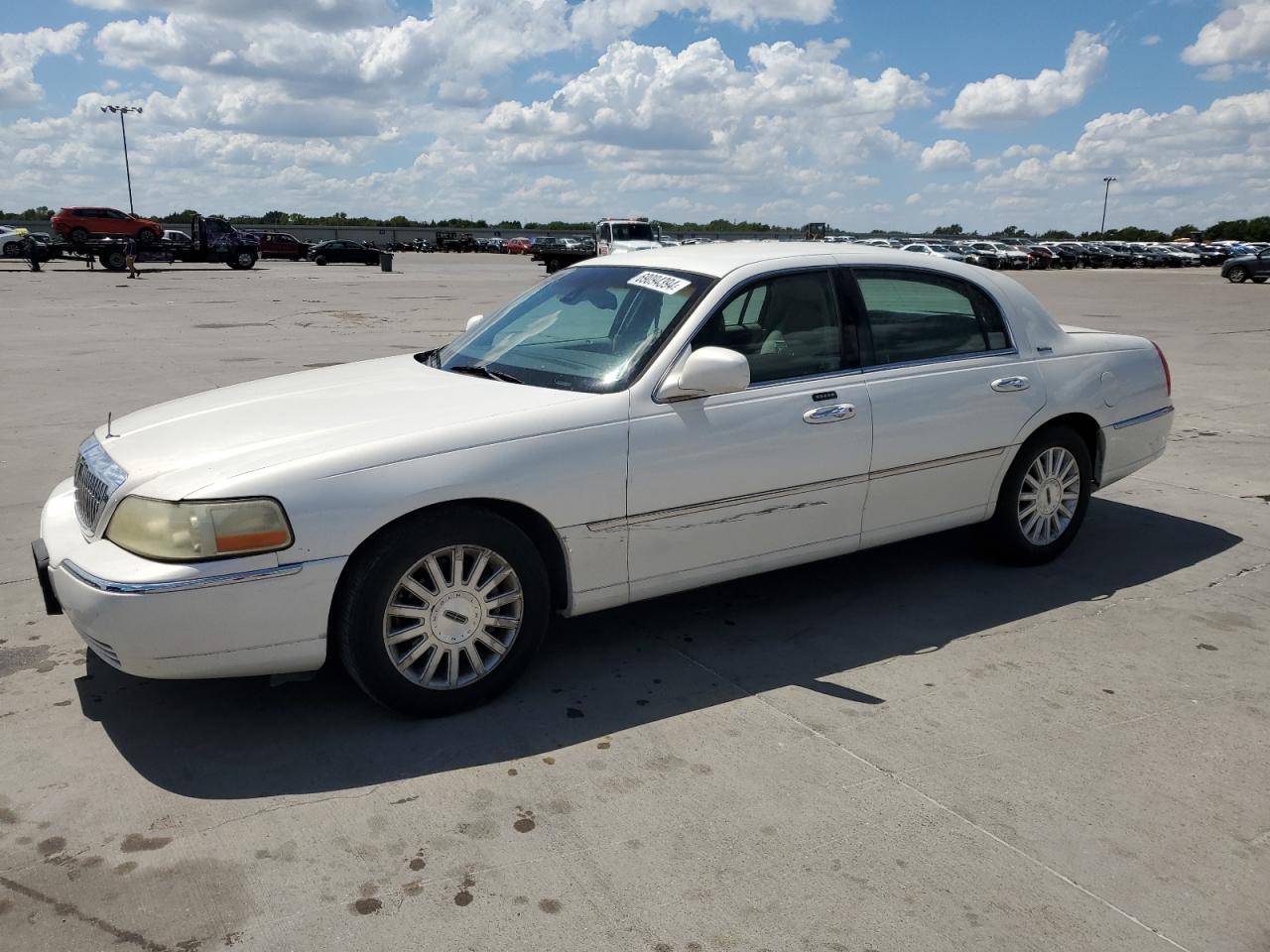 Lincoln Town Car 2003 Signature