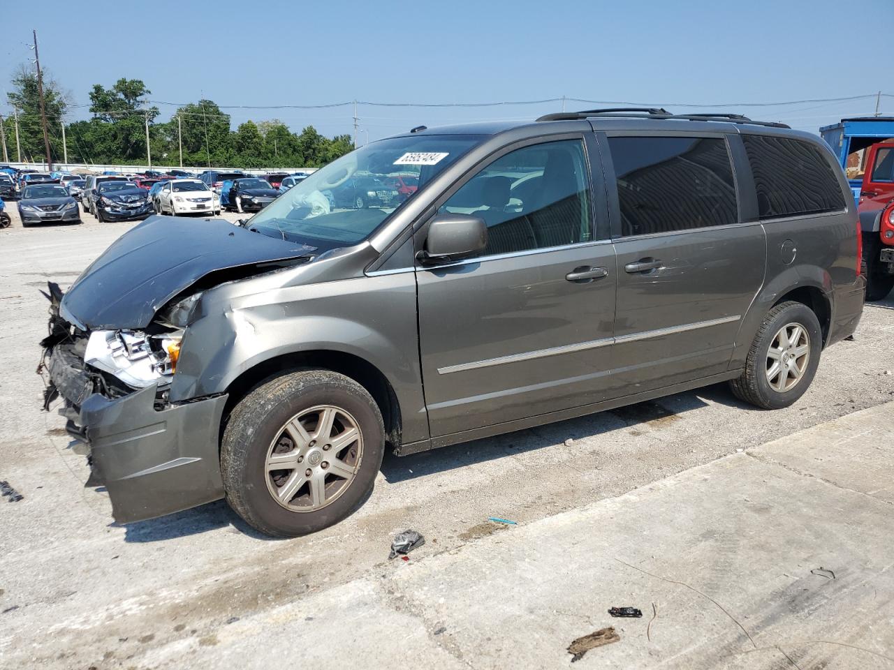 Chrysler Town and Country 2010 RT