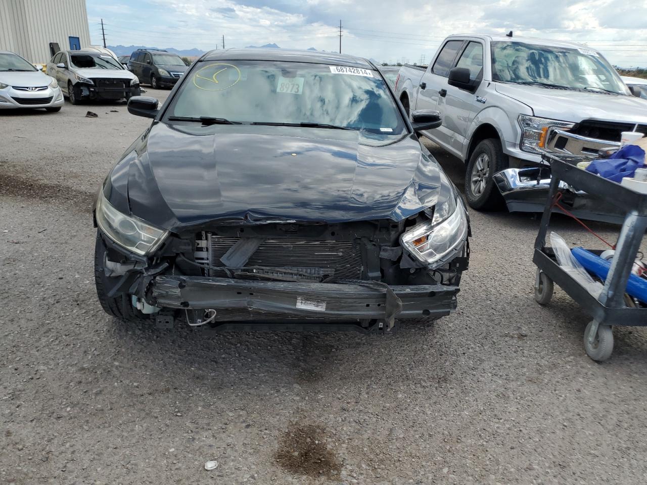 Lot #2936142138 2019 FORD TAURUS SEL