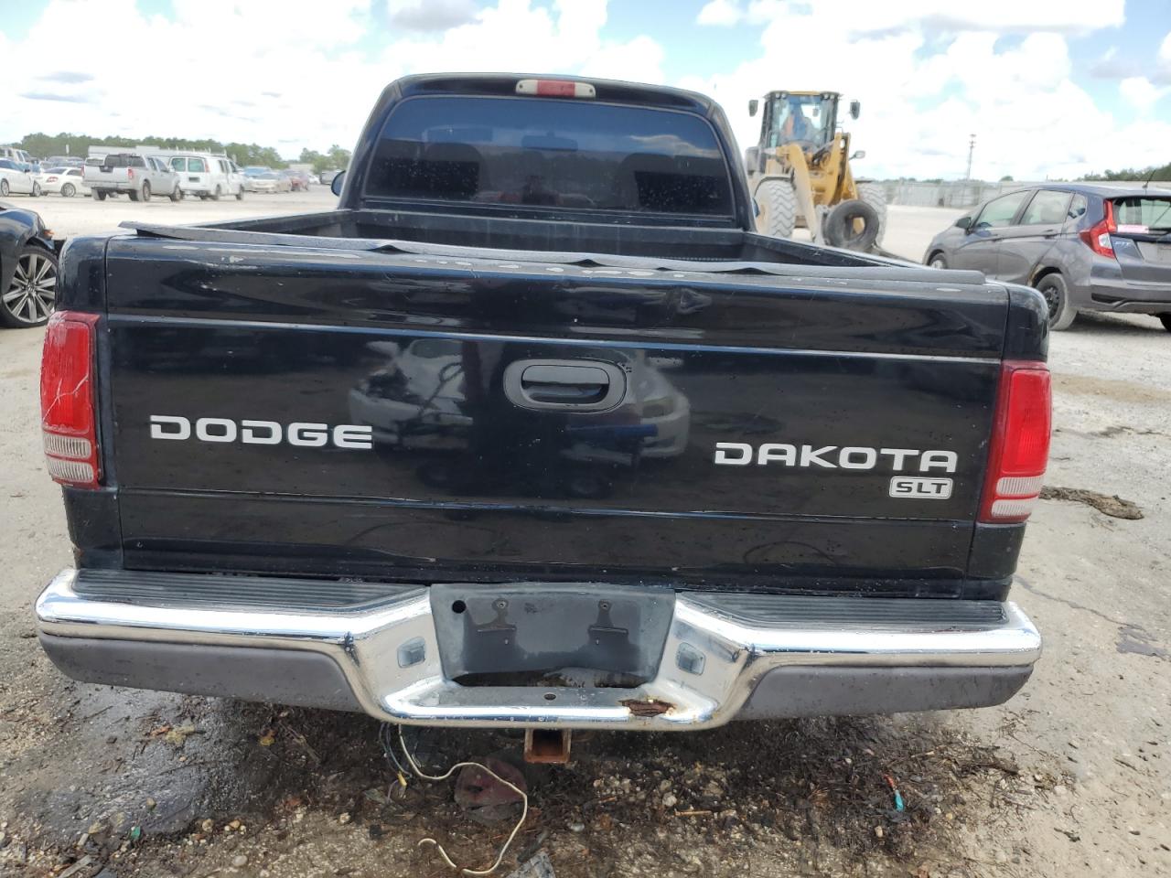 Lot #2938174947 2004 DODGE DAKOTA SLT