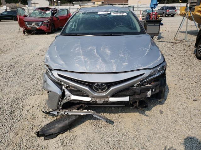 VIN 4T1B11HK6KU256569 2019 Toyota Camry, L no.5