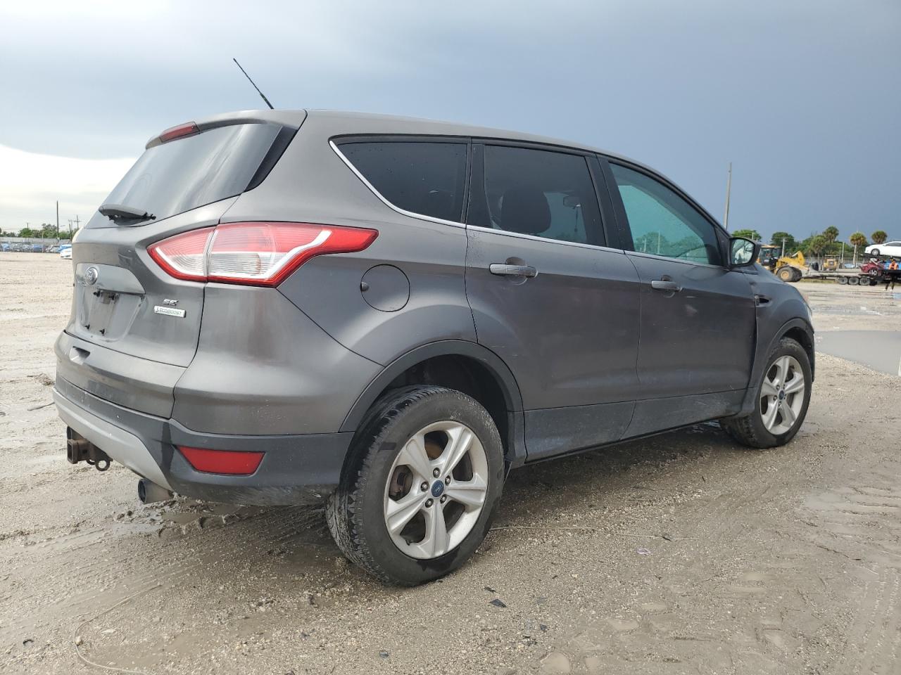 Lot #2860024165 2013 FORD ESCAPE SE