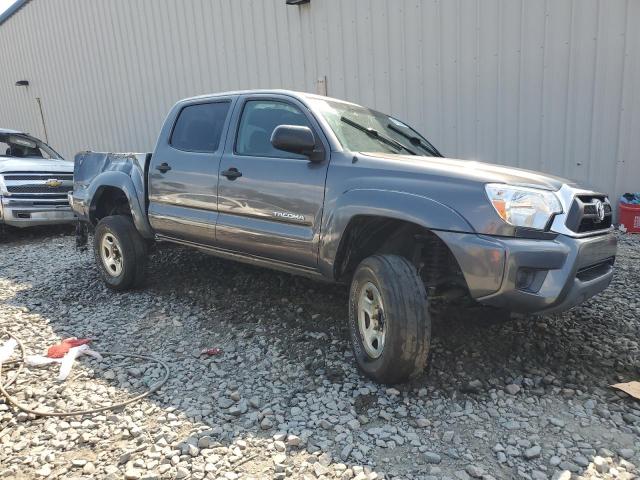 VIN 5TFJX4GN4FX048867 2015 Toyota Tacoma, Double Ca... no.4