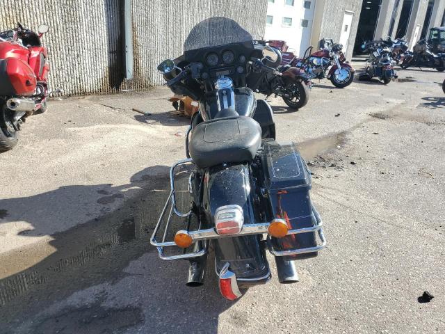 2010 HARLEY-DAVIDSON FLHTCU 1HD1FC417AB638953