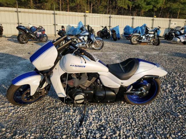 SUZUKI VZR1800 2019 two tone  gas JS1VY53A0K7100071 photo #4