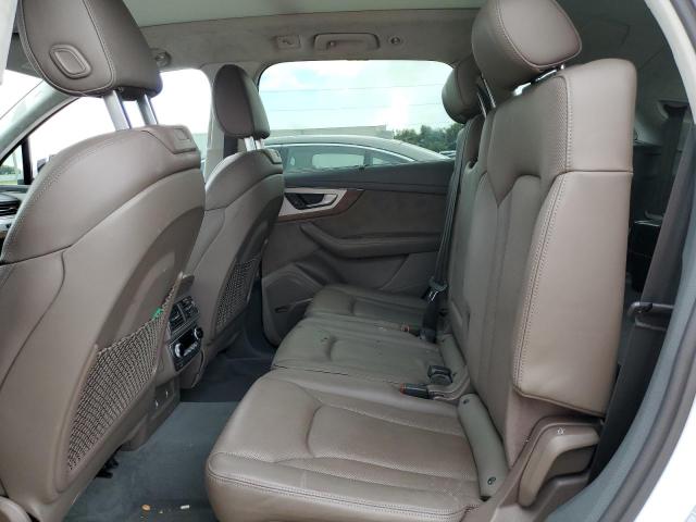 VIN WA1VAAF70KD011857 2019 Audi Q7, Prestige no.11