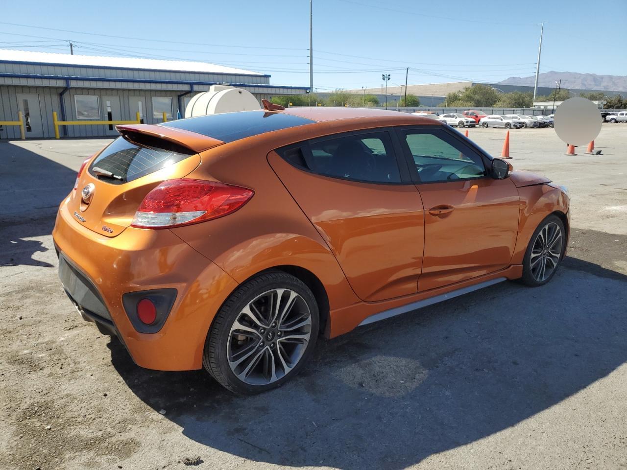 Lot #2808802271 2016 HYUNDAI VELOSTER T