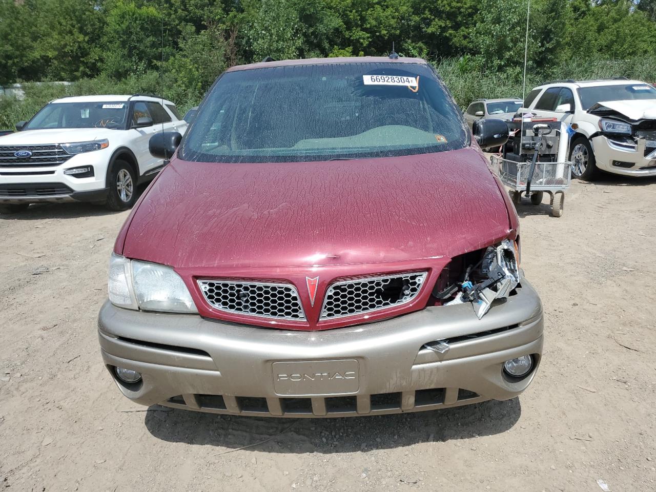 Lot #2945394480 2004 PONTIAC MONTANA LU