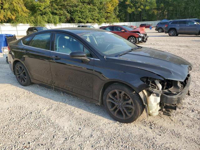 VIN 3FA6P0HD5JR153171 2018 Ford Fusion, SE no.4