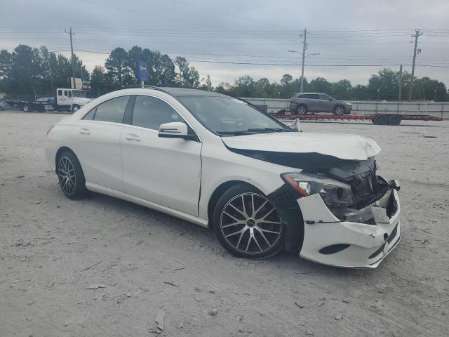 VIN WDDSJ4GBXHN435374 2017 Mercedes-Benz CLA-Class,... no.4