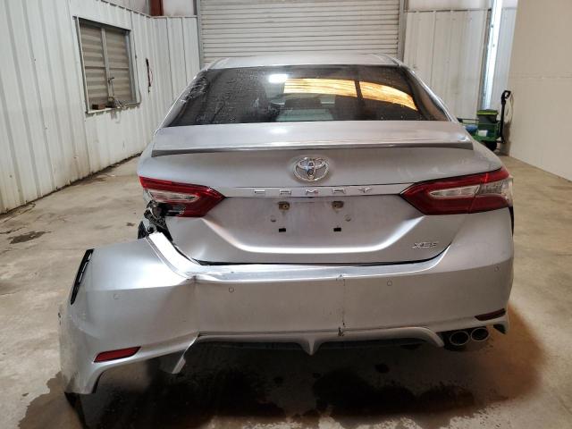 VIN 4T1B61HK1JU007743 2018 Toyota Camry, Xse no.6