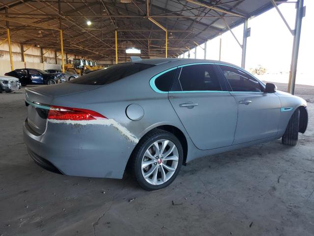 VIN SAJBD4BN1HCY45593 2017 Jaguar XF, Premium no.3