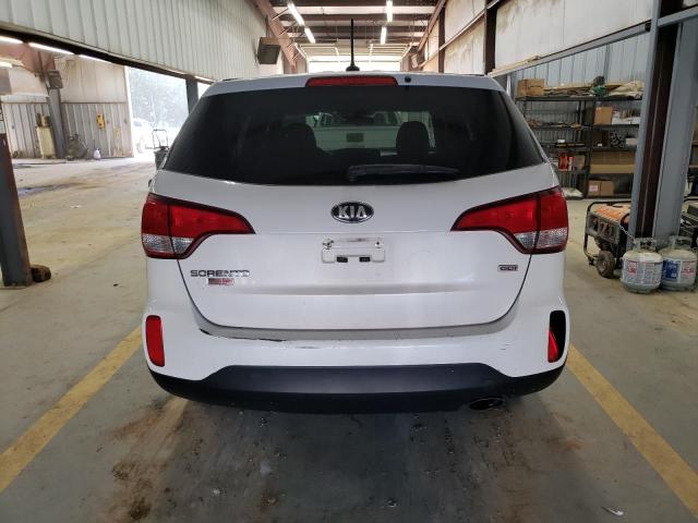 2015 KIA SORENTO LX - 5XYKT3A65FG645380