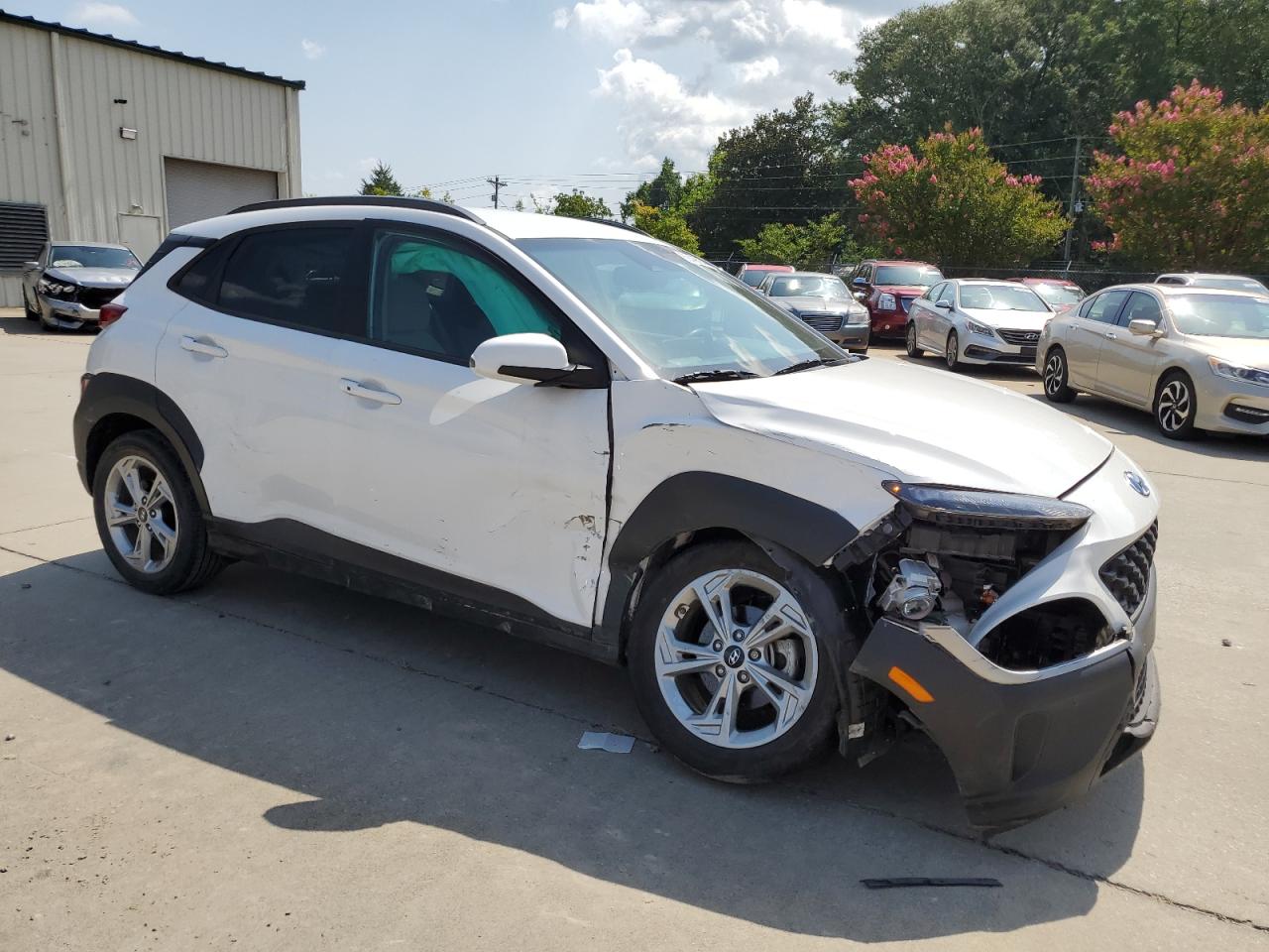 Lot #2942934278 2022 HYUNDAI KONA SEL