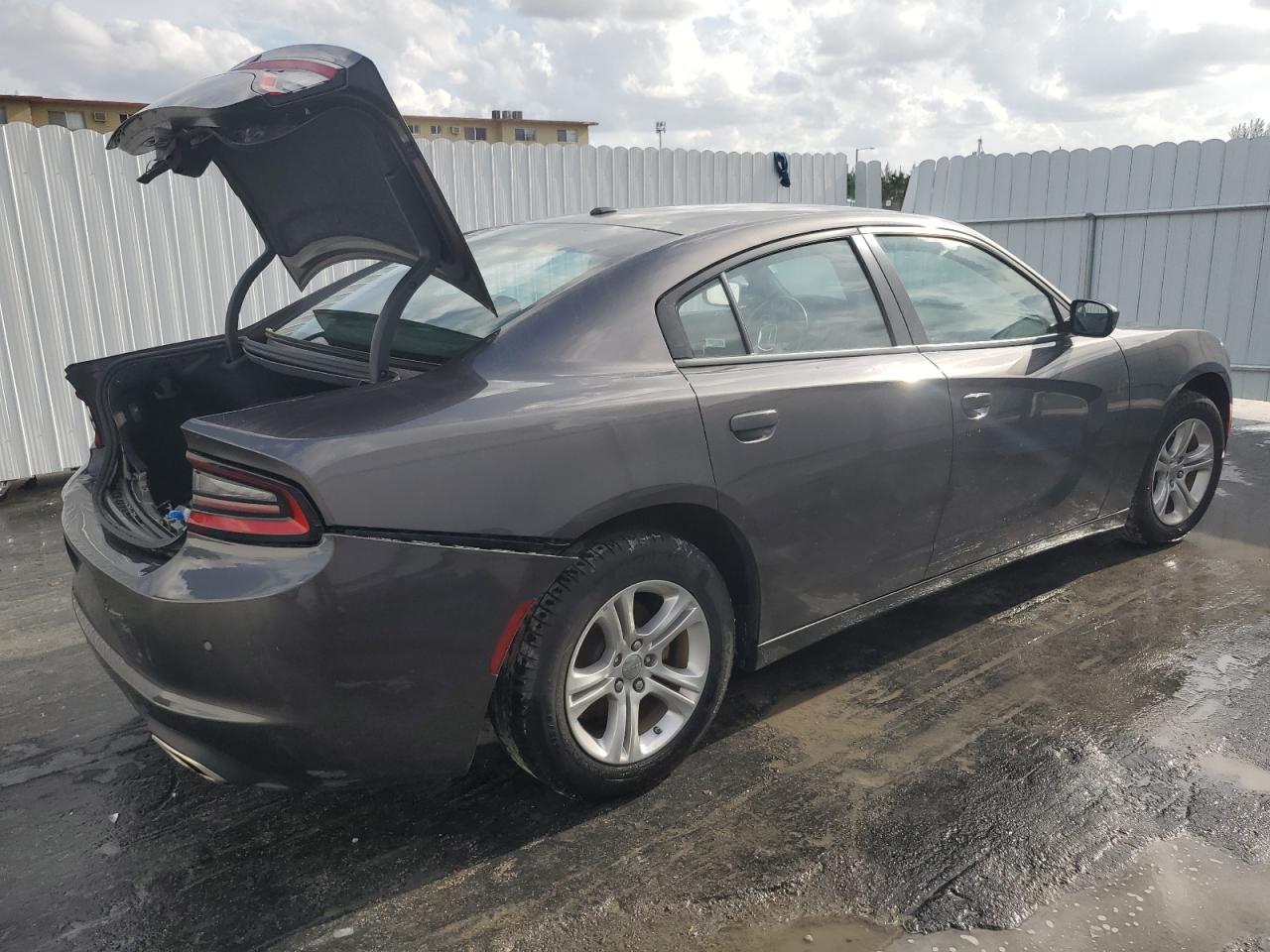 Lot #2744215481 2022 DODGE CHARGER SX