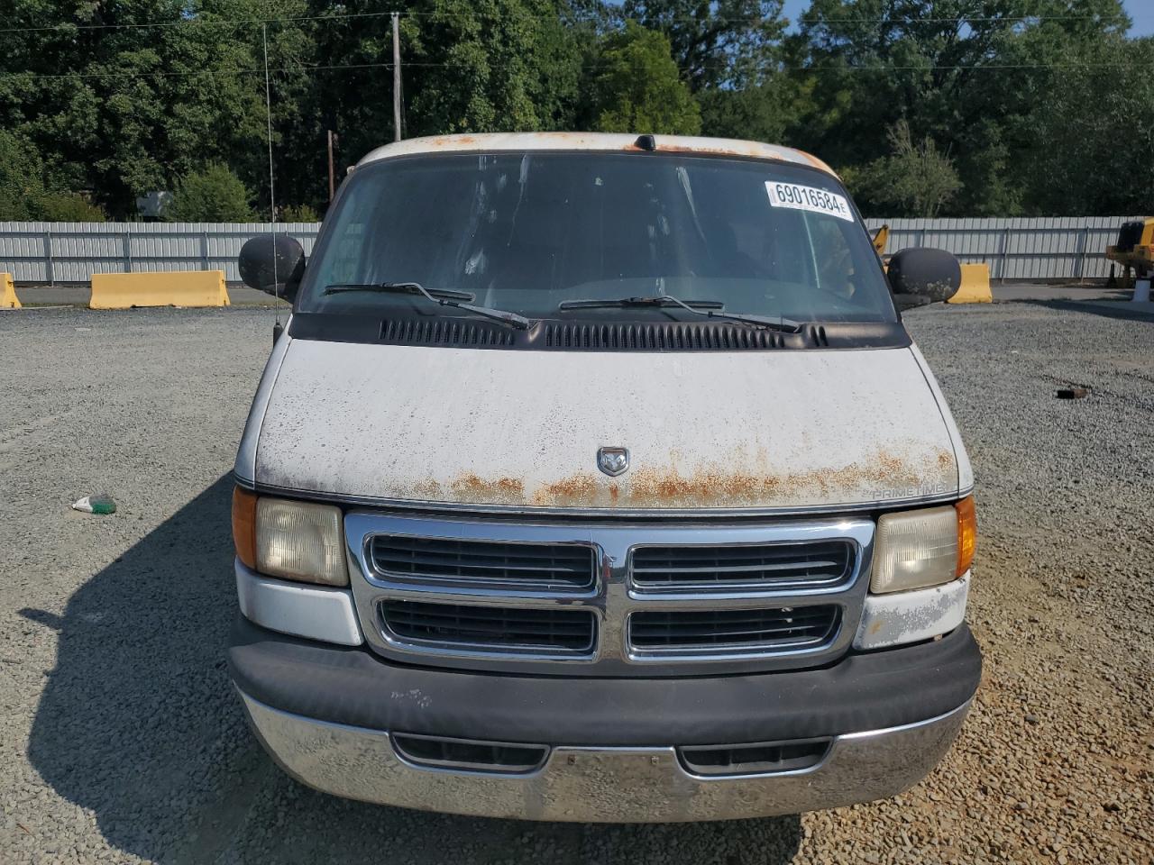 Lot #3037916012 1998 DODGE RAM VAN B1