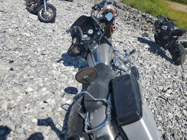 2007 HARLEY-DAVIDSON FLHX - 1HD1KB4157Y624187