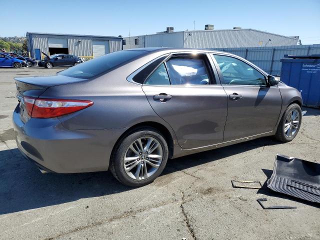 VIN 4T1BF1FKXGU118433 2016 Toyota Camry, LE no.3