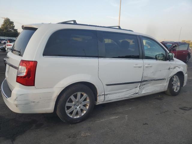 VIN 2C4RC1BG3ER268729 2014 Chrysler Town and Countr... no.3