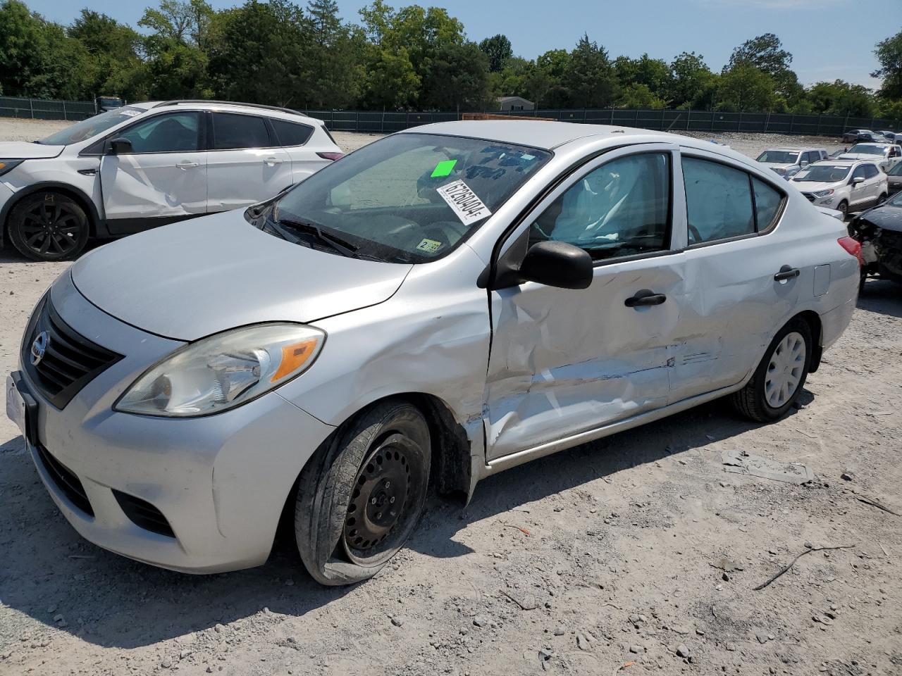 Lot #2789414598 2014 NISSAN VERSA S