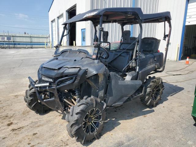 2015 HONDA SXS700 M4 1HFVE0204F4104485