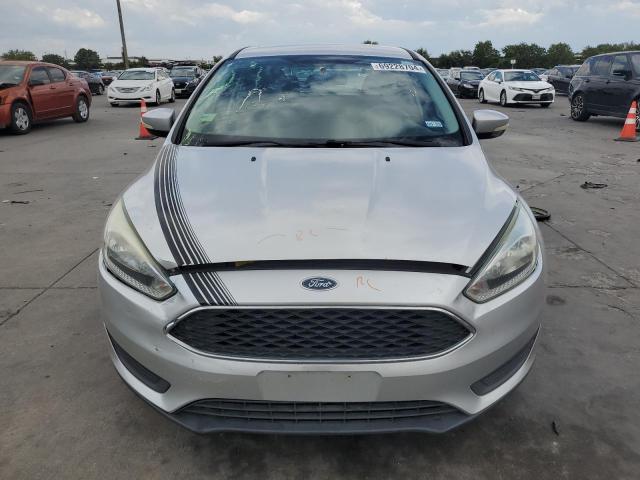 VIN 1FADP3K25FL330114 2015 Ford Focus, SE no.5