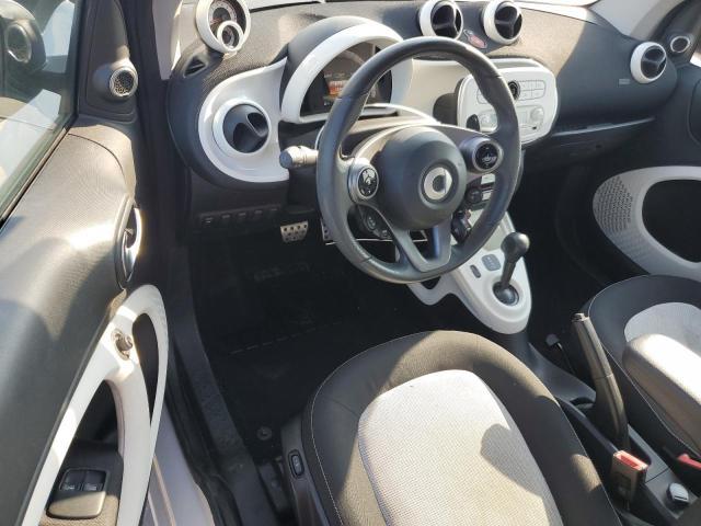 VIN WMEFK5DA0HK152964 2017 Smart Fortwo no.8