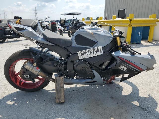 SUZUKI GSX-R750 2023 gray  gas JS1GR7MA1P7100135 photo #1