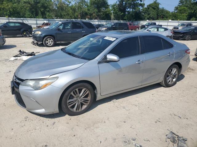 VIN 4T1BF1FKXFU046499 2015 Toyota Camry, LE no.1