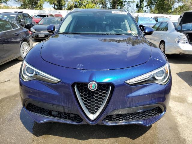 VIN ZASFAKBN3J7B66492 2018 ALFA ROMEO STELVIO no.5